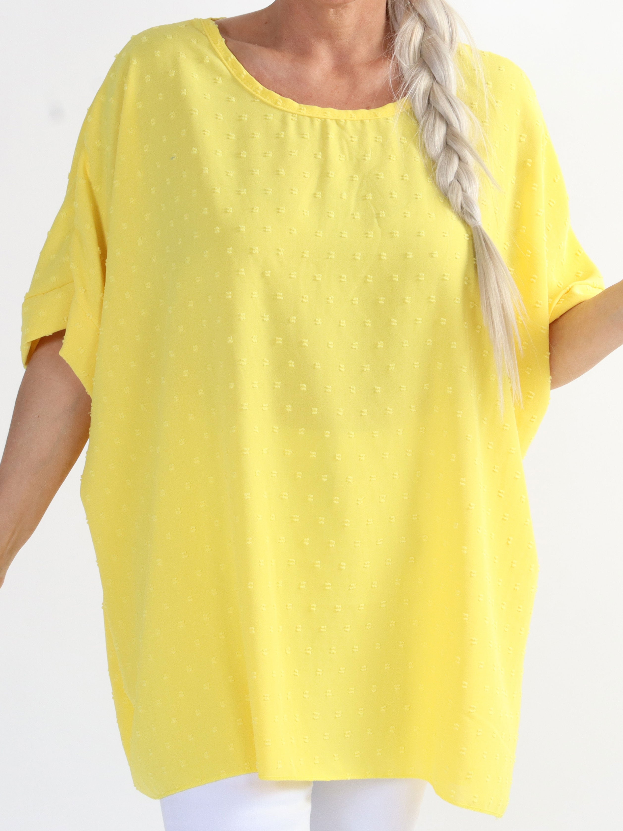 Mileah - Sød plus size bluse med prikket detaljer